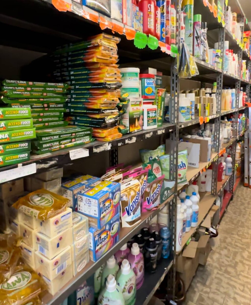 Da BOLAMPERTI trovate anche articoli per la casa