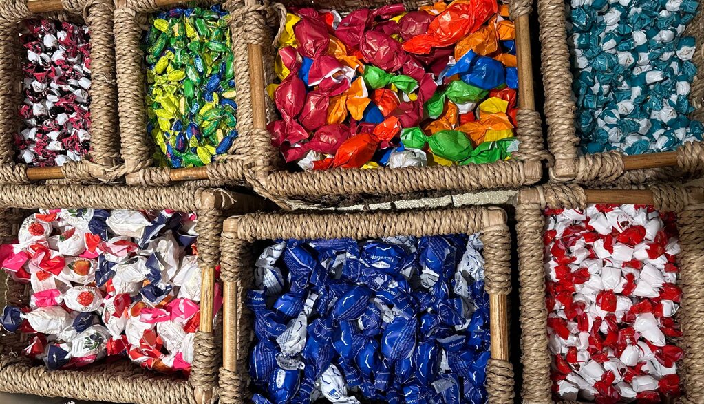vasto assortimento di caramelle! vasto assortimento di caramelle!