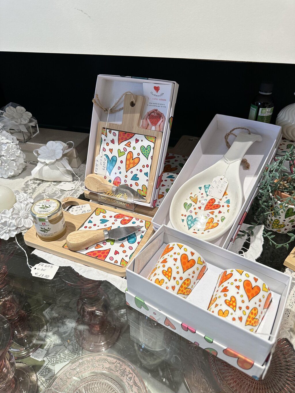 Da La Novia trovate tantissime idee regalo. Da La Novia trovate tantissime idee regalo.
