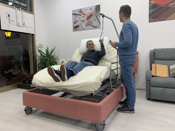 07ee93f1-00a3-4e7f-9571-3eec7278276f