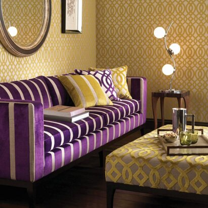 Tessuti e parati sapientemente abbinati Red Group arreda i tuoi ambienti di vita abbinando tessuti, carte da parati, texture e colorii