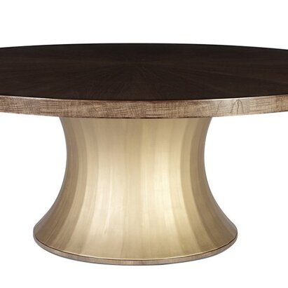 Tavolo in LEGNO e METALLO Che dire di una combinazione di legno e metallo come quello in foto che presenta una base in foglia