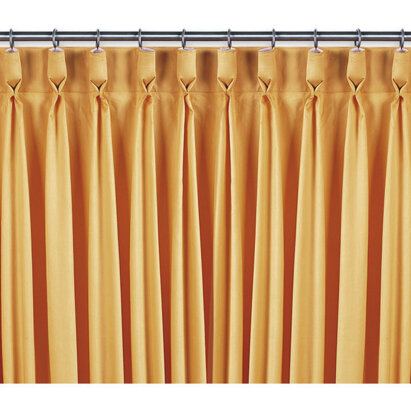 Tenda a 'Calici' Realizzazione complessa e sontuosa particolarmente adatta per i tendaggi del salone delle feste e di