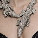 art-004-collier-due-coccodrilli