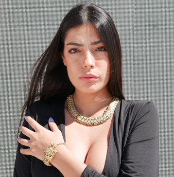 284ef9b5-c532-43df-9300-bd1290ac687c