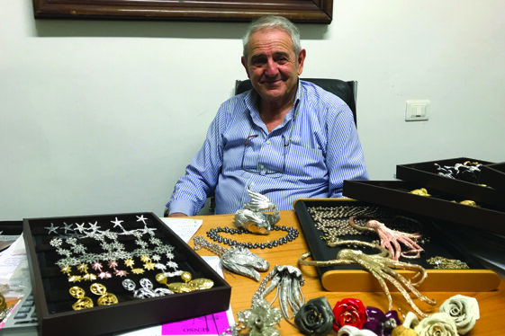 e456f6fc-f1e6-4f3a-bb74-c3677bab62ae e456f6fc-f1e6-4f3a-bb74-c3677bab62ae