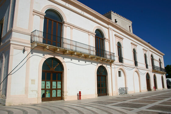 e37700e6-0de1-43f6-ba3e-192e250d11f0