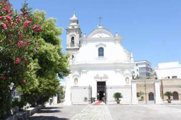 cf60c21e-d7aa-4b10-8375-d7e7b6e3d6bb