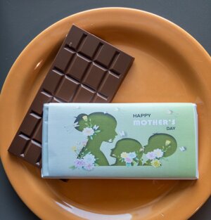ti-vogliamo-bene-mamma-cioccolato-personalizzato-regalo-festa-della-mamma
