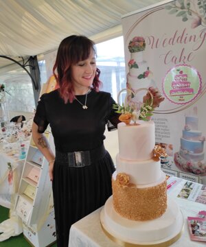 Affidati agli specialisti di torte matrimoniali da oltre 10 anni 