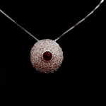 rivisitazione-bottone-sardo-in-trama-dargento