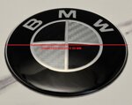 adesivo-bmw-diametro-66-mm-effetto-carbon-bianco-nero