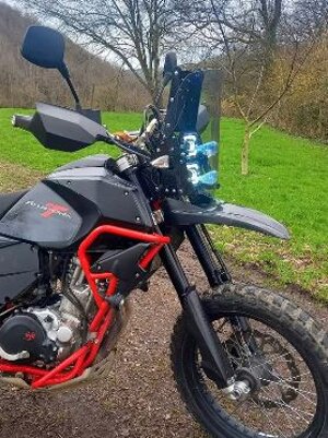 universal-carbon-rally-tower