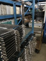 scolapiatti-pensile-in-acciaio-inox-cm41-da-incasso-a-molla