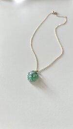 collana-pom-poms-verde-acqua