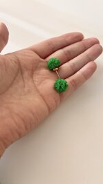 pom-poms-verde-prato