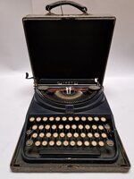 olivetti-ico-blue-1933-macchina-per-scrivere-vintage-o-vintage-typewriter