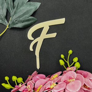 cake-topper-con-lettera