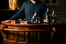 Rum e Sigari Servizio Rum e Sigari con Bancone Bar caratteristico