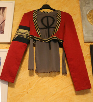 efe8214e-37ae-4454-b34b-6d062f4cda50 efe8214e-37ae-4454-b34b-6d062f4cda50