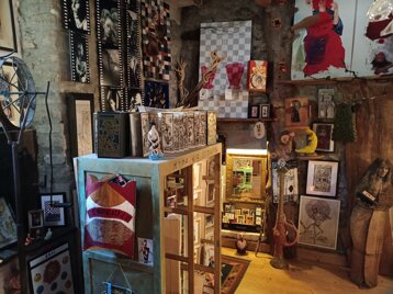 c98094e6-b911-441d-ad65-8d02c4d6d9fb