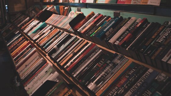 bookstore_image-2
