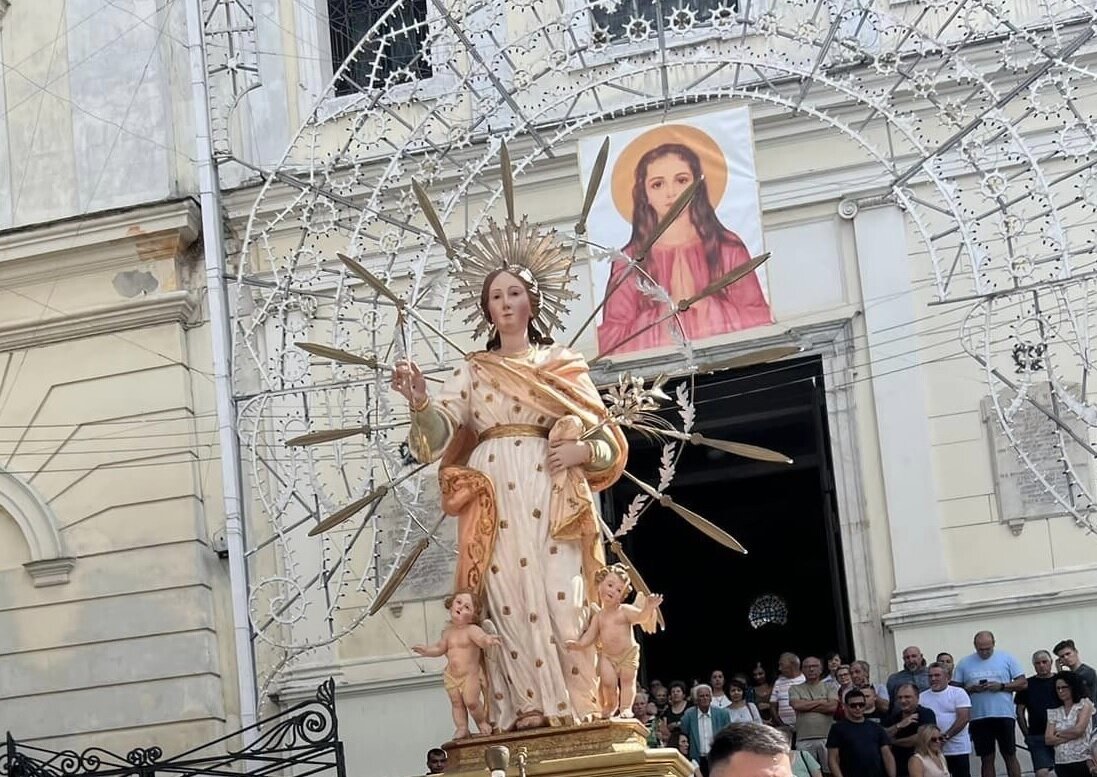 Mugnano del Cardinale vive nel culto della "Principessina del Paradiso" Mugnano del Cardinale vive nel culto della "Principessina del Paradiso"