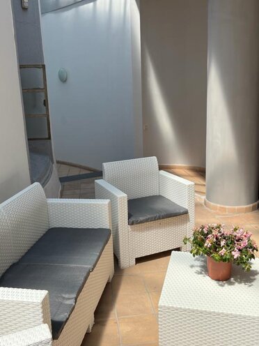 Gli interni della Casa del Pellegrino