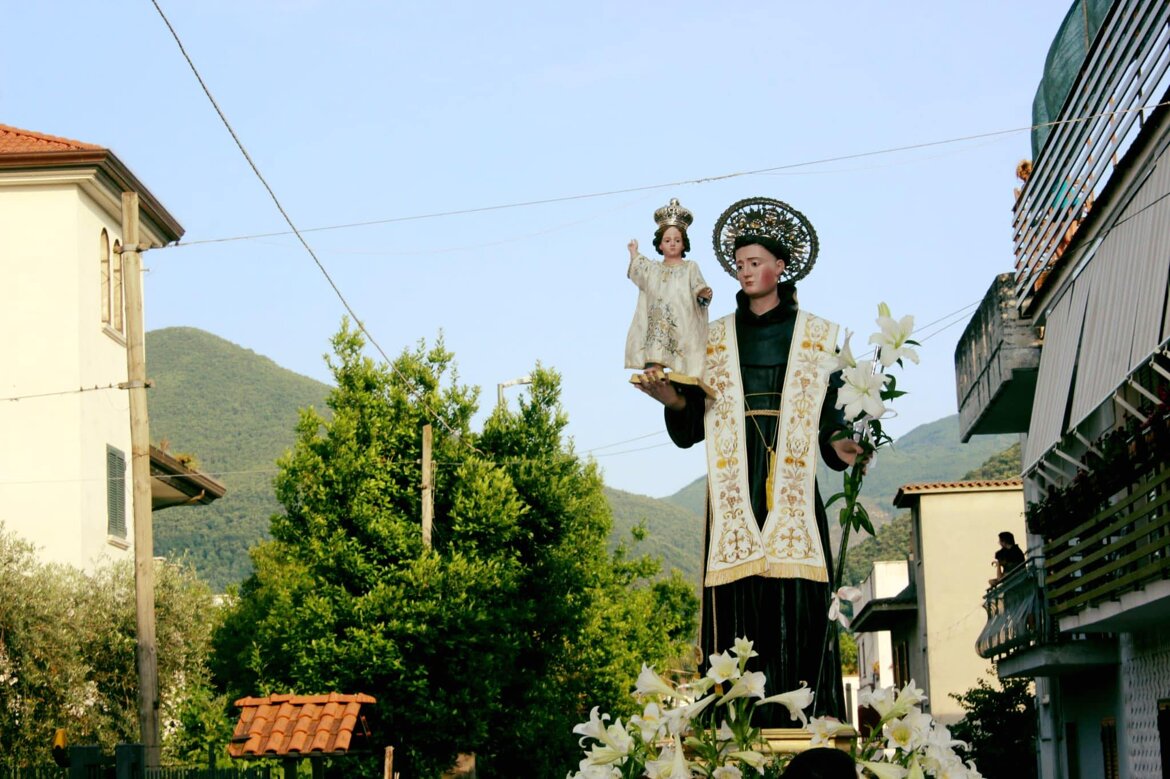 f0e6f978-b91e-4bca-ab4a-b4de47ce5d2b