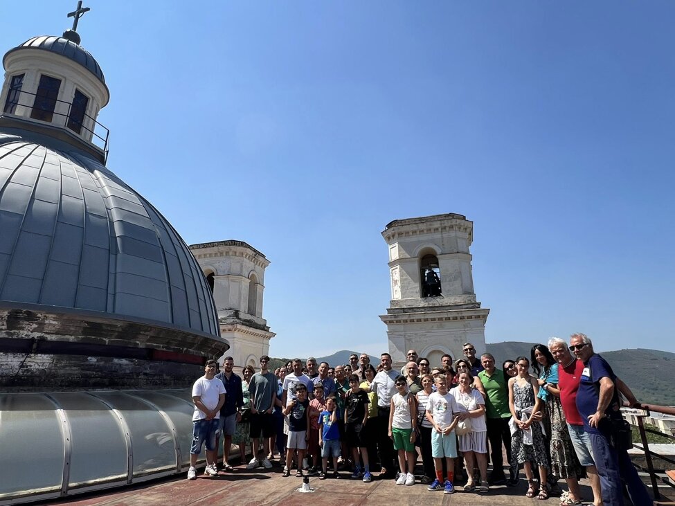 dc1a23a1-cfc4-42a3-8060-180b78d8209c