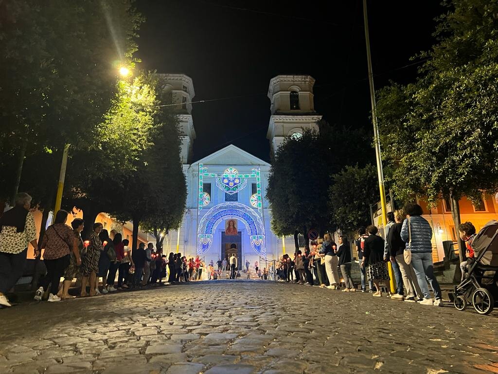 FIACCOLATA IN ONORE DI SANTA FILOMENA, un invito ad essere luce nelle tenebre.
