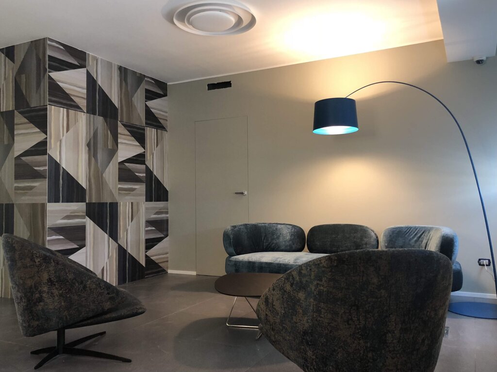 fd050d8d-e575-42a0-868a-b788c203912d fd050d8d-e575-42a0-868a-b788c203912d