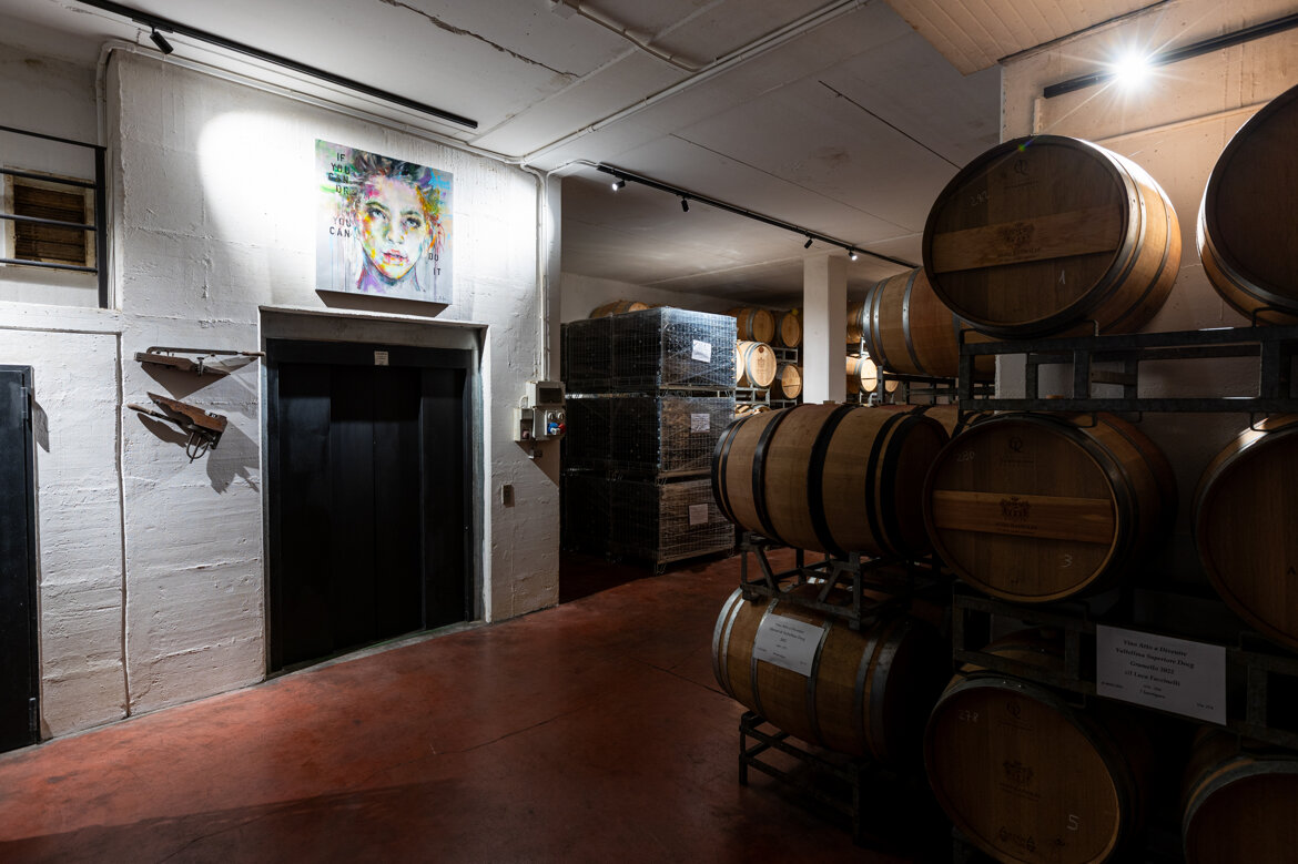 c94f46ed-6e1b-4407-8160-a603f2325c15 c94f46ed-6e1b-4407-8160-a603f2325c15