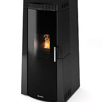 CS Thermos Trieste Ceramic Stufa a Pellet/Biomassa Aria- Stagna KW >9