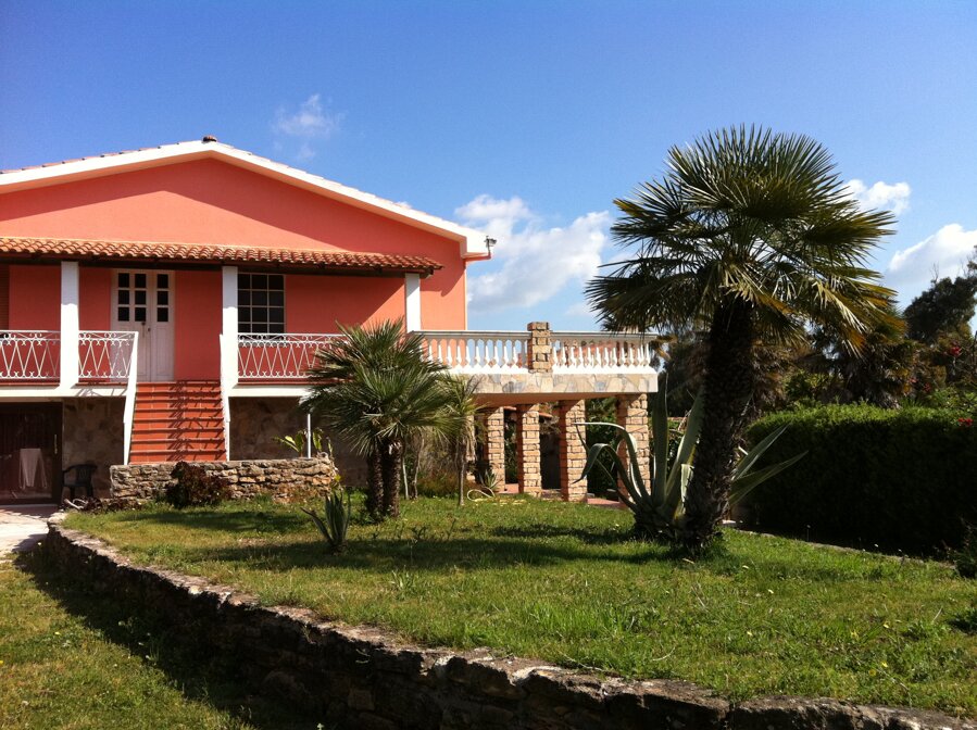 8306e03b-a1c9-4eca-b9c5-c242f54c437a