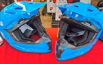casco-cross-light-blu