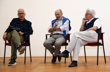 b7e4400a-ea64-4869-84be-55d3b8af0180.jpeg b7e4400a-ea64-4869-84be-55d3b8af0180.jpeg