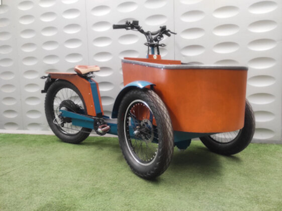 98097fa2-567e-418b-ad81-12eb96e9f8db