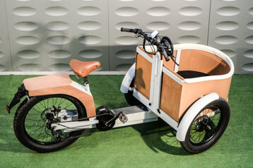 fafa8f83-fcf2-4b87-aad1-a05989a98b32 fafa8f83-fcf2-4b87-aad1-a05989a98b32