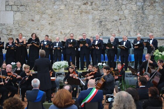 c47b5bf2-5de0-40e9-9490-ef9b50ab18af c47b5bf2-5de0-40e9-9490-ef9b50ab18af