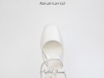 scarpe-da-sposa-basse-in-vitello-perlato-bianco-e-cinturino