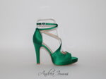 sandali-da-sposa-in-raso-verde-tacco-10