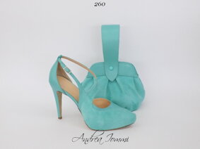 coordinati scarpe tacco 10 e borsa in raso blu elettrico