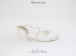 scarpe-da-sposa-basse-in-vitello-perlato-bianco-e-cinturino