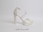 sandali-sposa-con-cinturini-in-raso-bianco-tacco-12