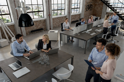 ufficio moderno in stile loft