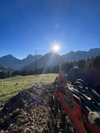 6e5f9ae5aac150b6c460c5232c8d190206fece13.jpeg 6e5f9ae5aac150b6c460c5232c8d190206fece13.jpeg