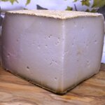 toma-di-capra-extra-oltre-i-6-mesi-prezzo-al-kg