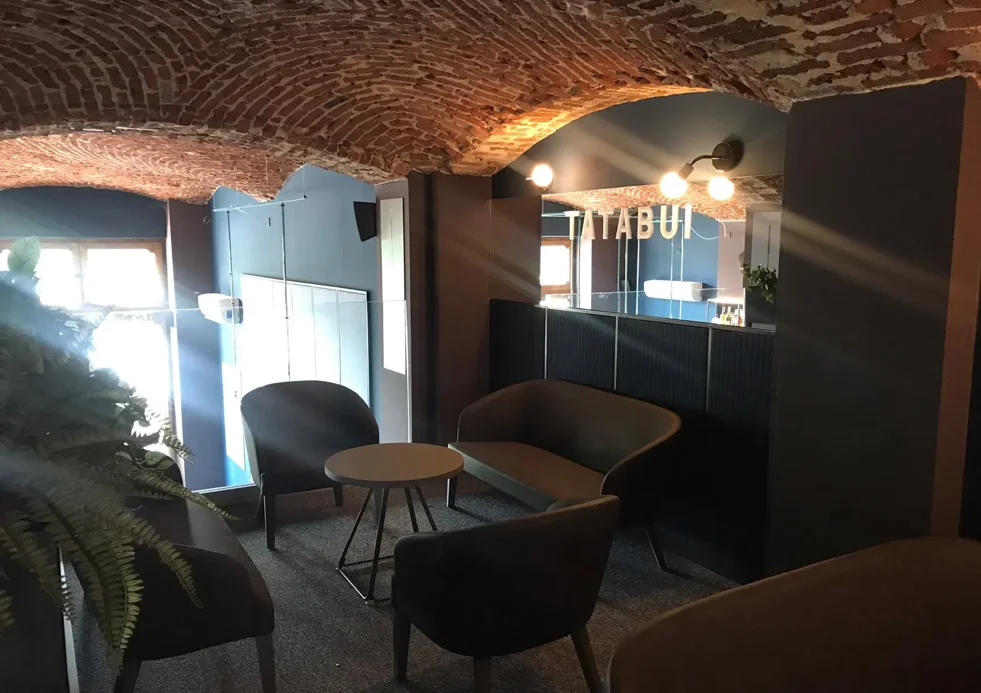 d5b7fb73-02b1-42f0-b20b-20b2d1627783