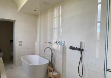 0f11ebfd-6b58-4db4-b2dc-2fa672693bfb